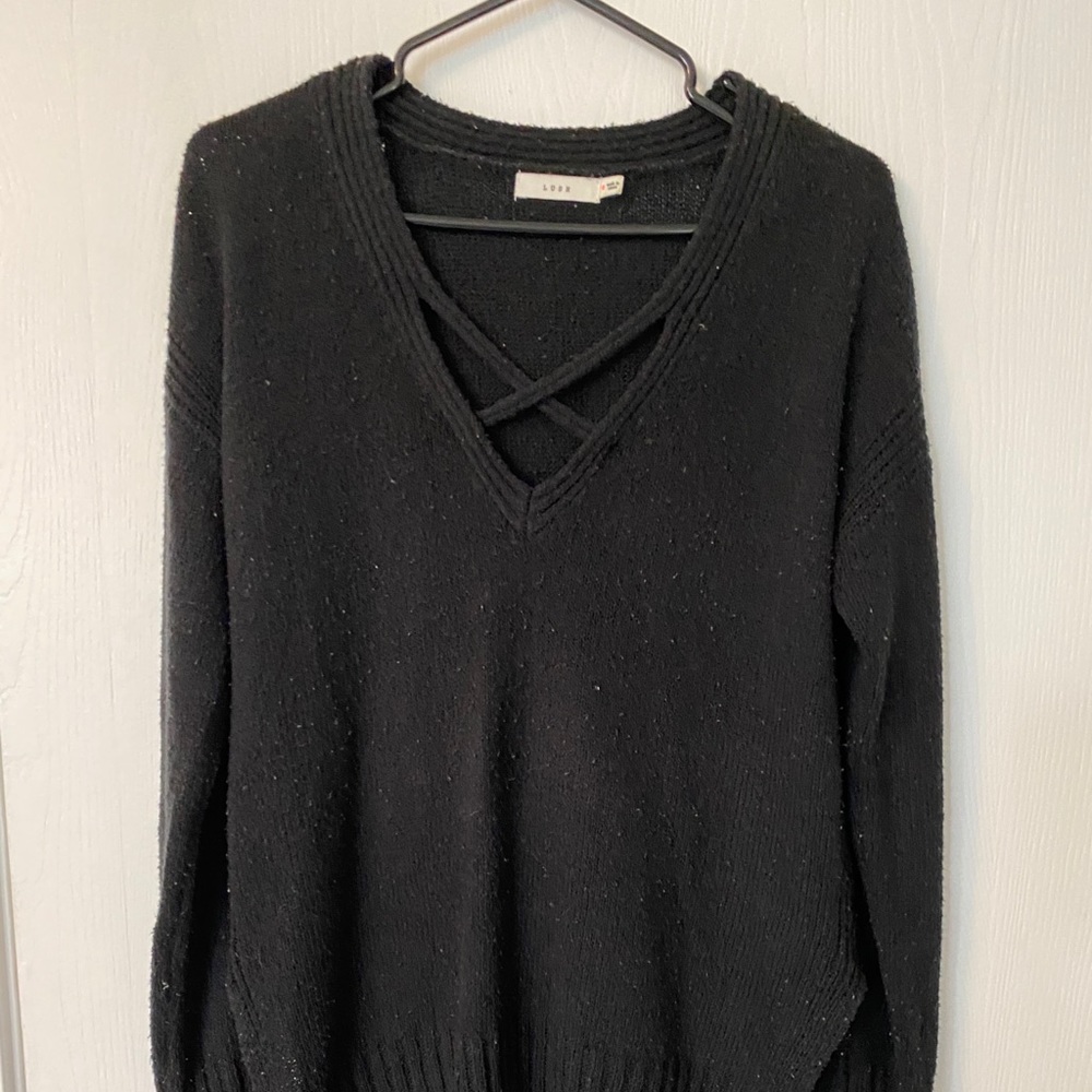 Stylish Black Sweater GUC